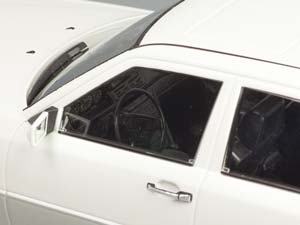MERCEDES W124 E-CLASS 1989 WHITE / МЕРСЕДЕС 124 Е-КЛАСС БЕЛЫЙ — фото 10