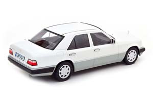 MERCEDES W124 E-CLASS 1989 WHITE / МЕРСЕДЕС 124 Е-КЛАСС БЕЛЫЙ — фото 2