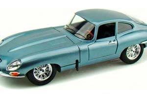 JAGUAR E-TYPE COUPE (1961) LIGHT BLUE METALLIC