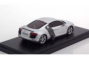 AUDI R8 2006 SILVER/CARBON — фото 2