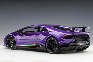 LAMBORGHINI HURACAN PERFORMANTE VIOLA PASIFAE — фото 2