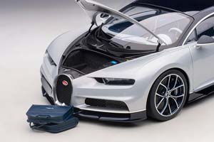 BUGATTI CHIRON WHITE/BLUE — фото 7