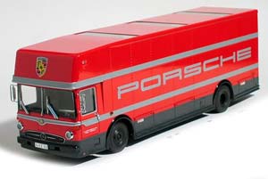 MERCEDES RENNTRANSPORTER PORSCHE