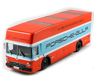 MERCEDES RENNTRANSPORTER GULF-PORSCHE — фото 1