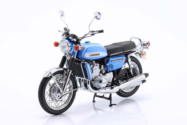 SUZUKI GT 750 J YEAR 1973 BLUE METALLIC / СУЗУКИ ГТ 750 ДЖ СИНИЙ МЕТАЛЛИК