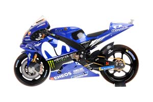 YAMAHA YZR-M1 MOTO GP 2018 — фото 5