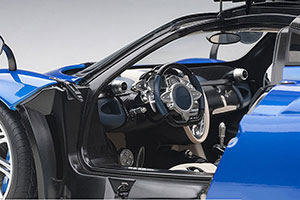 PAGANI HUAYRA 2011 BLUE METALLIC/BLACK ROOF — фото 4