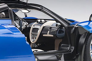 PAGANI HUAYRA 2011 BLUE METALLIC/BLACK ROOF — фото 5