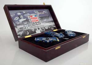LOLA SUNOCO T70 PENSKE TRIPLE SET SUNOCO