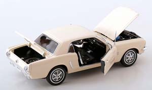 FORD MUSTANG COUPE 1964 1/2 WHITE — фото 4