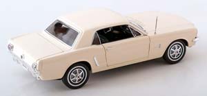 FORD MUSTANG COUPE 1964 1/2 WHITE — фото 2