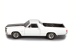 CHEVROLET EL CAMINO 1970 WHITE BLACK — фото 16