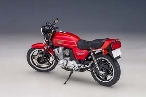 HONDA CB750F BARIBARI LEGEND КРАСНЫЙ — фото 2