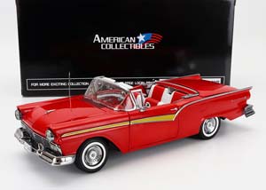 FORD FAIRLANE 500 SKYLINER CABRIOLET OPEN 1957, FLAME RED