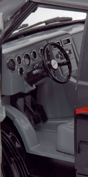 GMC VANDURA YEAR 1983 TV SERIES THE A-TEAM (1983-87) BLACK / ДЖИЭМСИ ВАНДУРА (ИЗ ФИЛЬМА КОМАНДА А) — фото 9