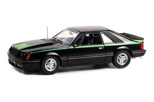 FORD MUSTANG COBRA 1980 BLACK/ GREEN COBRA HOOD GRAPHICS
