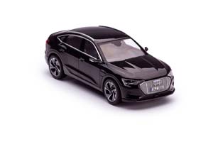 AUDI E-TRON SPORTBACK 2020 ЧЕРНЫЙ — фото 5
