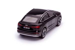 AUDI E-TRON SPORTBACK 2020 ЧЕРНЫЙ — фото 2