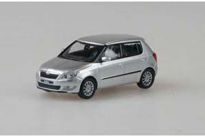 SKODA FABIA II FL 2013 BRILLIANT SILVER METALLIC (СЕРЕБРИСТЫЙ)