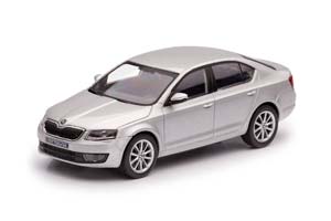 SKODA OCTAVIA III 2012 BRILLIANT SILVER METALLIC (СЕРЕБРИСТЫЙ) — фото 1