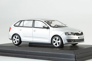SKODA RAPID SPACEBACK 2013 WHITE — фото 3
