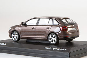 SKODA RAPID SPACEBACK 2013 BROWN — фото 4