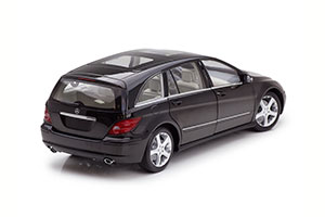MERCEDES-BENZ R-CLASSE 2005 ЧЁРНЫЙ — фото 2