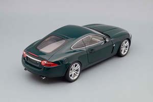 JAGUAR XK COUPE 2006 DARK GREEN — фото 2