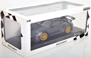 PORSCHE 911 (991/2) GT2 RS WEISSACH PACKAGE 2018 PURPLE-METALLIC — фото 3
