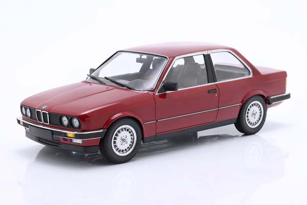 BMW 323I E30 SALOON 1982 RED