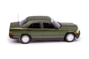 MERCEDES W201-190E 1982 GREEN METALLIC — фото 5