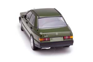 MERCEDES W201-190E 1982 GREEN METALLIC — фото 9