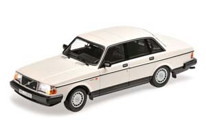 VOLVO 240 GL 1986 WHITE LIMITED EDITION 504 PCS / ВОЛЬВО 240 ГЛ БЕЛЫЙ ЛИМИТИРОВАННАЯ СЕРИЯ 504 ШТ