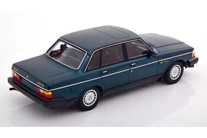VOLVO 240 GL SALOON 1986, DARK GREEN METALLIC — фото 2