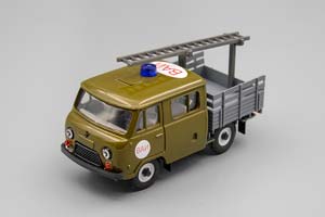 УАЗ-39094 ФЕРМЕР ВАИ С ЛЕСТНИЦЕЙ, ПЛАСТИК