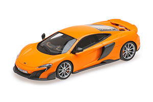 MCLAREN 675LT COUPE MCLAREN ORANGE