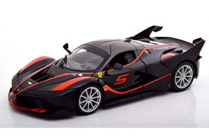 FERRARI FXX K (2015), SCHWARZ/ORANGE