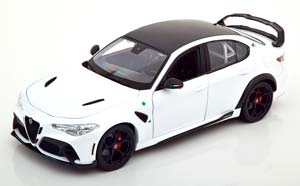ALFA ROMEO GIULIA GTAM 2020 WHITE METALLIC