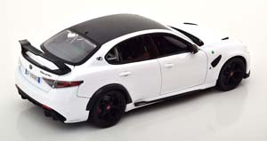 ALFA ROMEO GIULIA GTAM 2020 WHITE METALLIC — фото 2