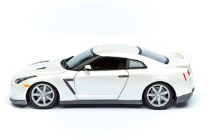 NISSAN GT-R PEARL WHITE / НИССАН ГТ-Р БЕЛЫЙ — фото 5
