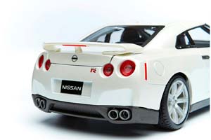 NISSAN GT-R PEARL WHITE / НИССАН ГТ-Р БЕЛЫЙ — фото 7