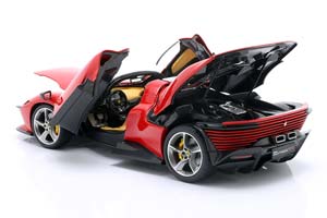 FERRARI DAYTONA SP3 WITH REMOVABLE HARDTOP 2021 RED — фото 4