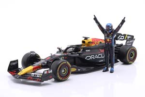 RED BULL RB20 #1 FORMULA 1 WORLD CHAMPION 2024 WITH FIGURE MAX VERSTAPPEN / РЕД БУЛЛ RB20 ФОРМУЛА-1 ЧЕМПИОН МИРА ФИГУРКА МАКС ФЕРСТАППЕН КРАСНЫЙ