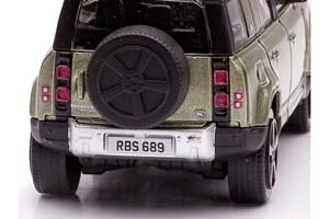 LAND ROVER DEFENDER 110 ЗЕЛЕНЫЙ С ЧЕРНЫМ — фото 4