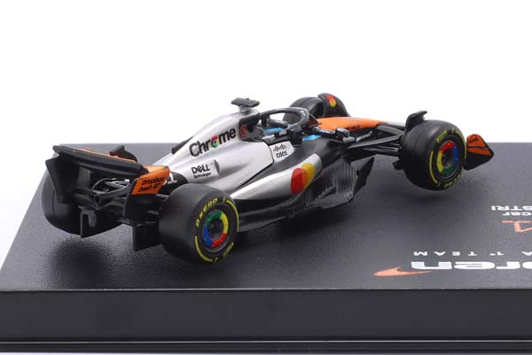 2-CAR SET MCLAREN MCL39 #4 FORMULA 1 2025 OSCAR PIASTRI / НАБОР ИЗ 2 МОДЕЛЕЙ МАКЛАРЕН MCL39 ФОРМУЛА-1 ОСКАР ПИАСТРИ — фото 2
