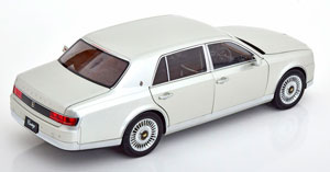 TOYOTA CENTURY 2022 SILVER — фото 2