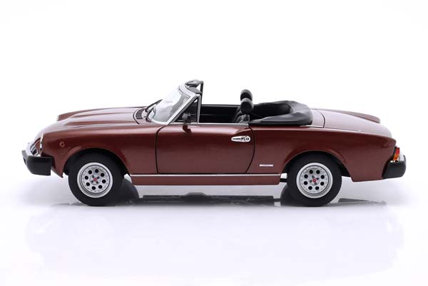 PININFARINA SPIDEREUROPA YEAR 1982 REDDISH-BROWN METALLIC / ПИНИНФАРИНА СПИДЕРЕУРОПА КОРИЧНЕВЫЙ МЕТАЛЛИК — фото 4