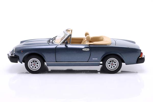 PININFARINA SPIDEREUROPA YEAR 1982 BLUE METALLIC / ПИНИНФАРИНА СПИДЕРЕУРОПА СИНИЙ МЕТАЛЛИК — фото 4