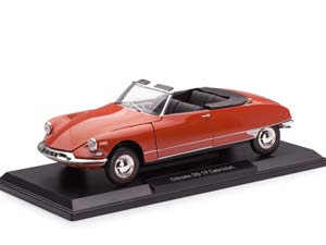CITROEN DS 19 CONVERTIBLE 1961 RED — фото 15