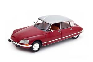 CITROEN DS 23 PALLAS 1972 КРАСНЫЙ С СЕРЫМ